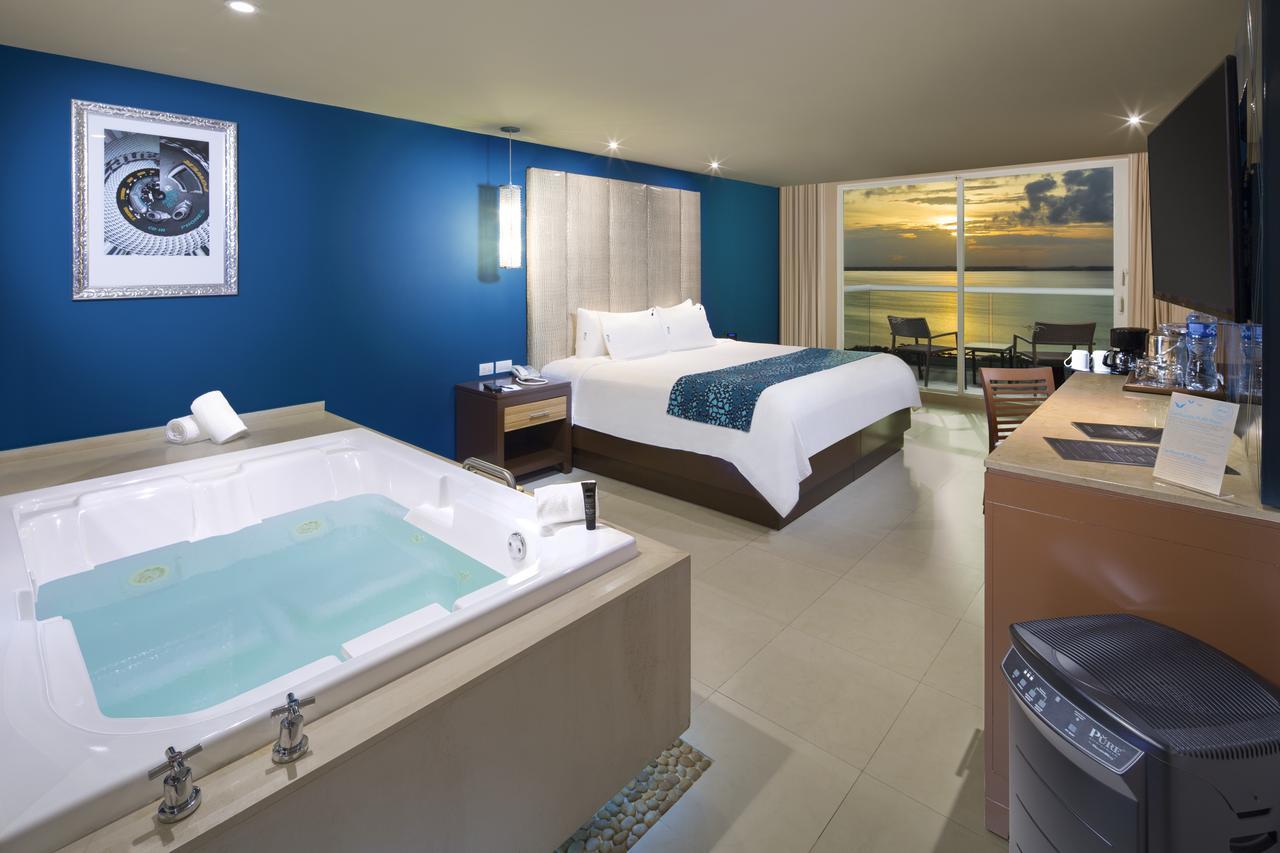 Deluxe Lagoon View King